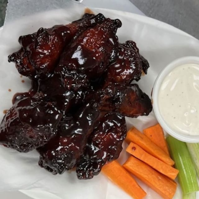 Raspberry Chipotle Chicken Wings (8).